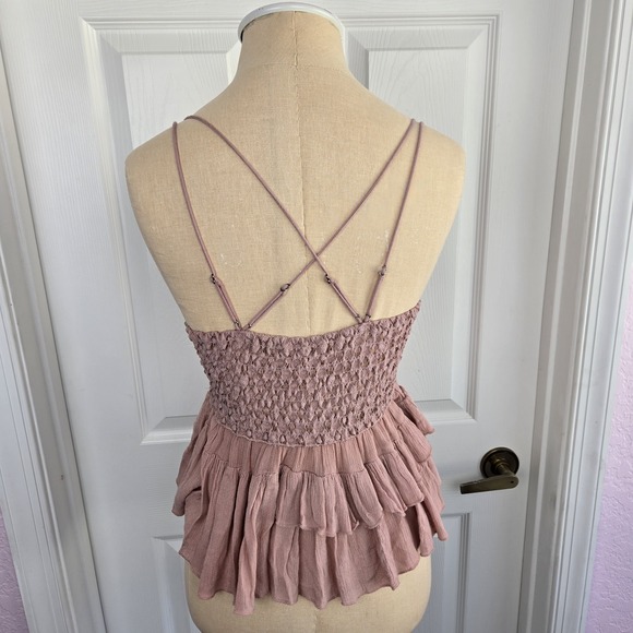 Free People Adella Cami Pink Mauve Boho Crochet Lace Top Strappy Blouse Size S - Picture 3 of 10